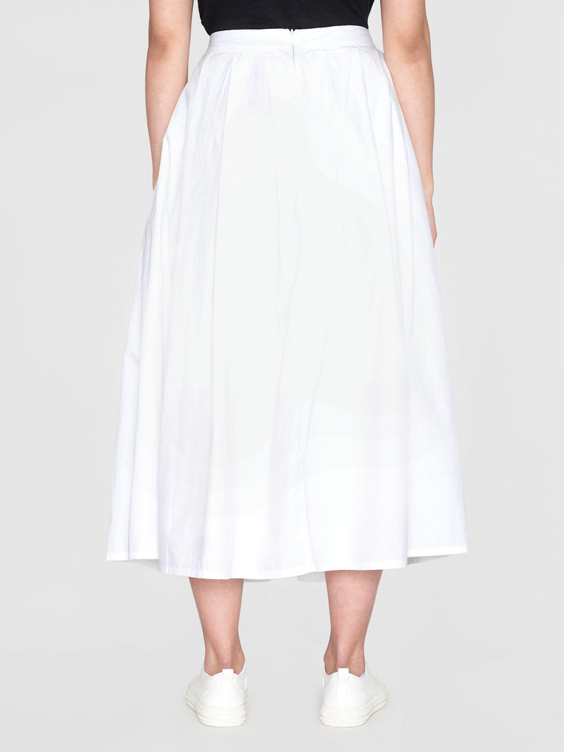 KnowledgeCotton Apparel - WMN Poplin pleated mid-length skirt Skirts 1010 Bright White